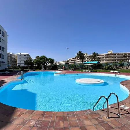 Yumbo Center 1 Bedroom