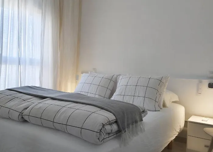 Yumbo Center 1 Bedroom