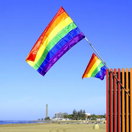 Yumbo Center 1 Bedroom